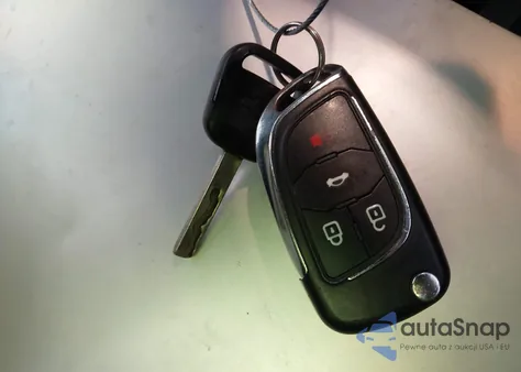 2015 Chevrolet Camaro 2Ls z USA, uszkodzony, nr VIN 2G1FB1E31F9151711